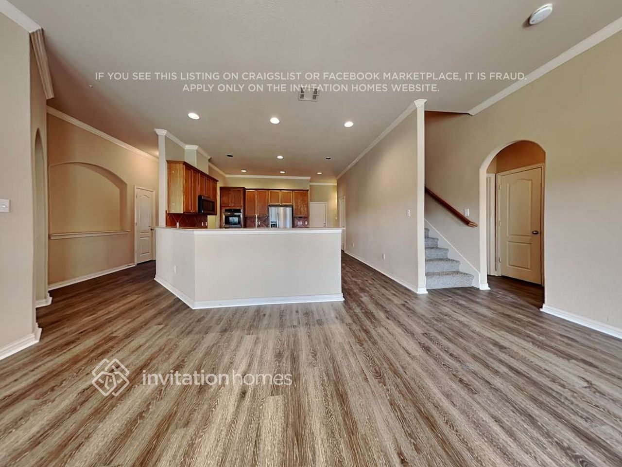 1637 Salado Trl - Photo 5 of 23