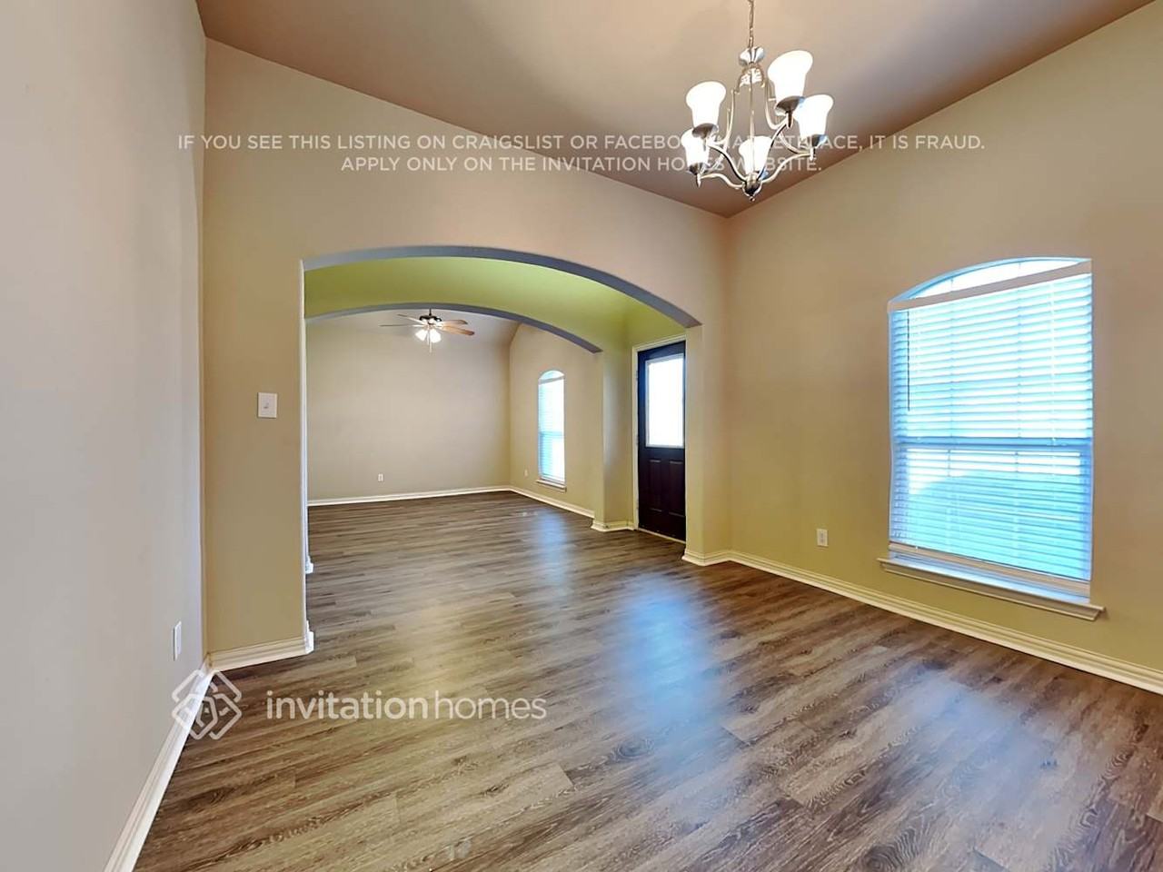 1637 Salado Trl - Photo 6 of 23