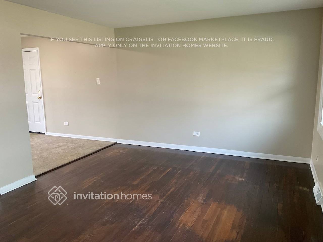 5925 W 91st St - Photo 3 of 15