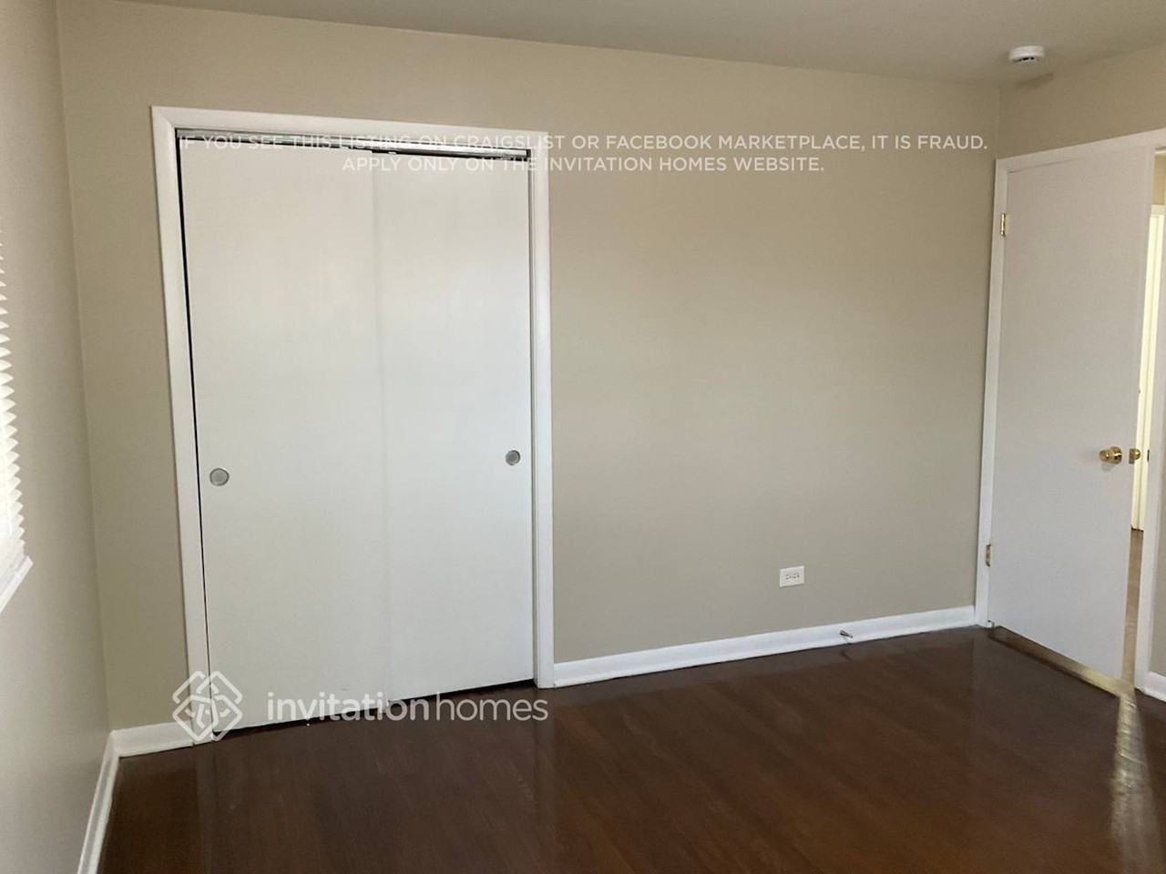 5925 W 91st St - Photo 7 of 15