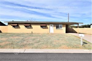 featured image of 3716 E Beverly Ln