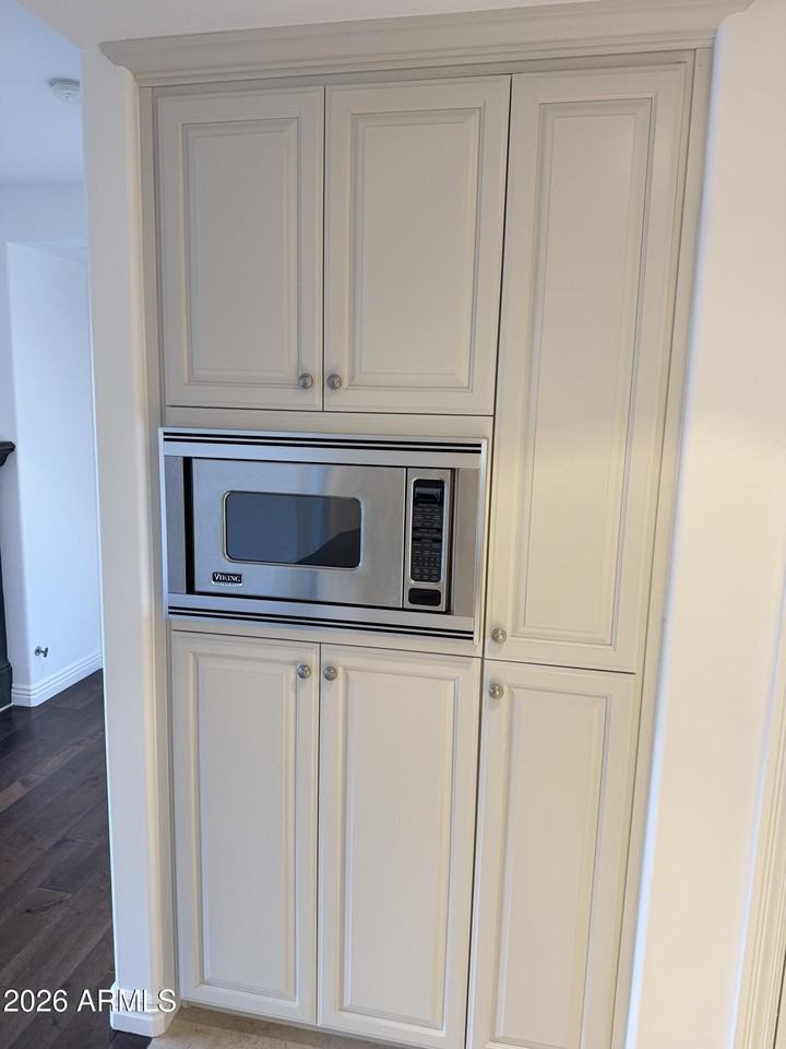 7181 E Camelback Rd Unit 304 #304 - Photo 6 of 28