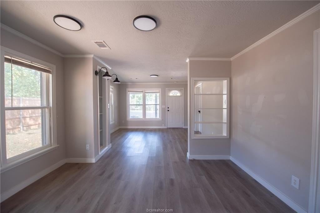 107 N Banks St #B - Photo 5 of 16