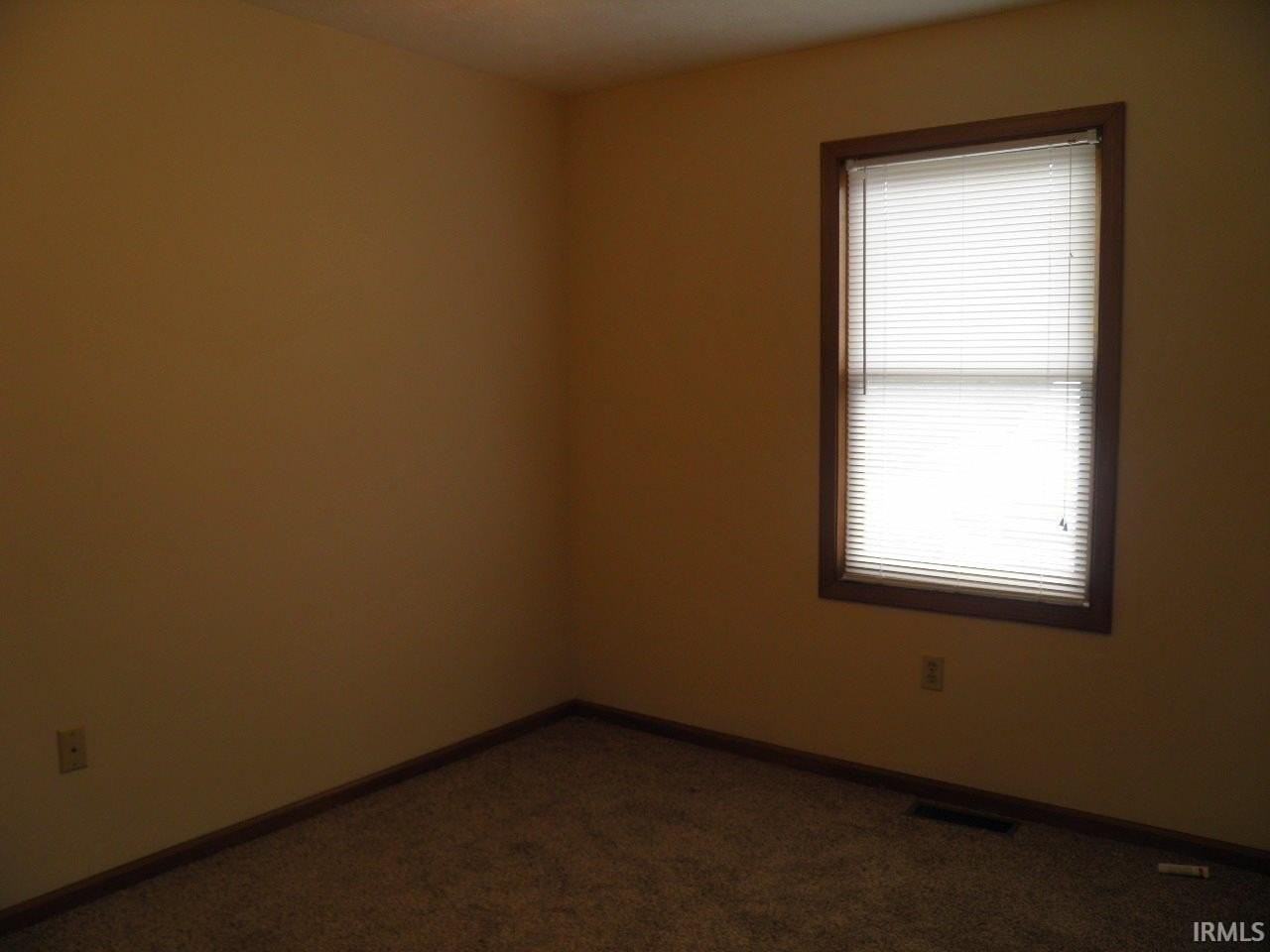 5221 N raubs Lane - Photo 6 of 12