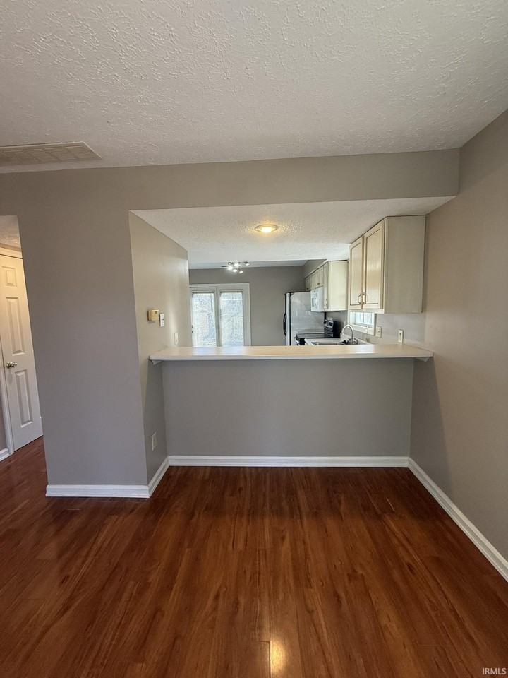 791 E Sherwood Hills Dr - Photo 5 of 18