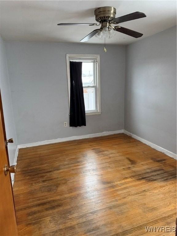 2734 Forest Lower Avenue - Photo 4 of 5