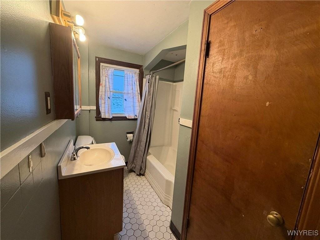 2734 Forest Ave - Photo 4 of 4