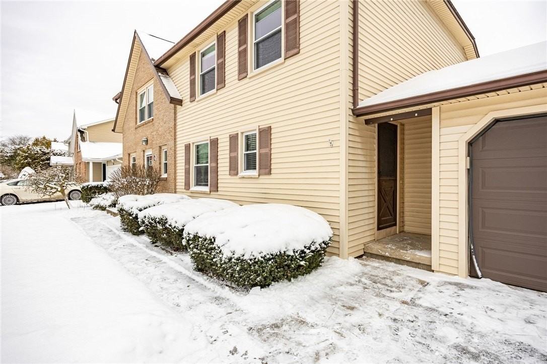 16 Sanders Farm Dr - Photo 2 of 32