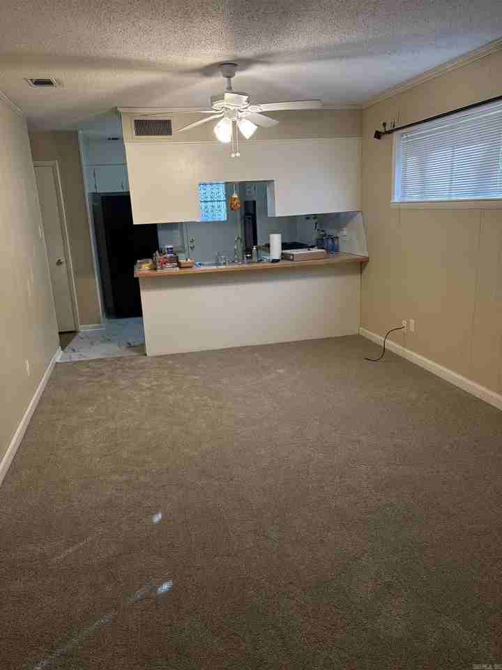 6618 Sandpiper Dr - Photo 4 of 17