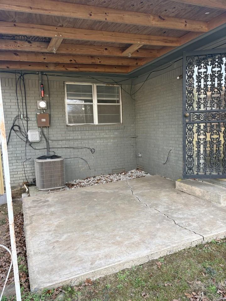 6618 Sandpiper Dr - Photo 5 of 17