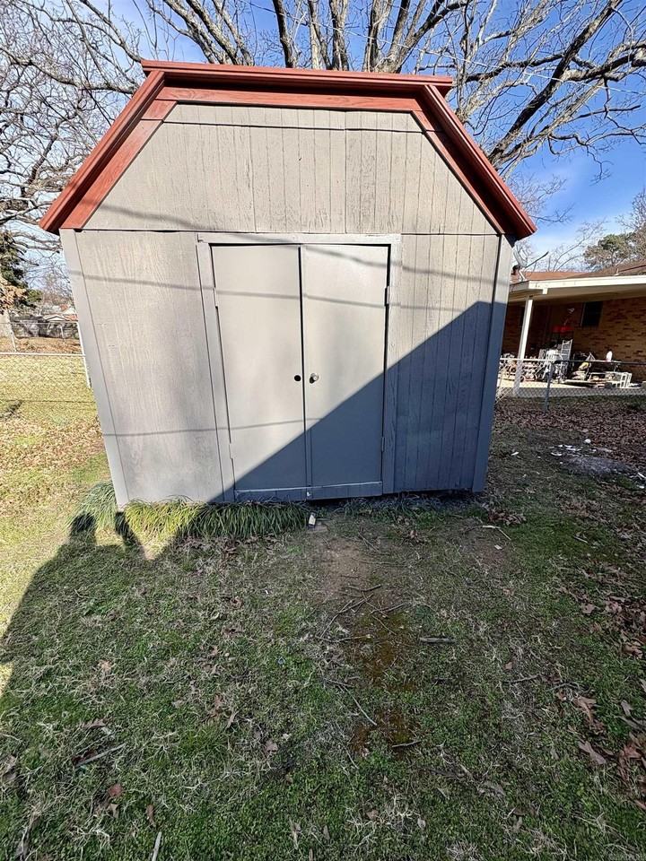 6618 Sandpiper Dr - Photo 6 of 17