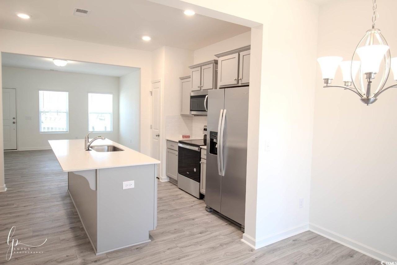 119 Crescent Way - Photo 5 of 17