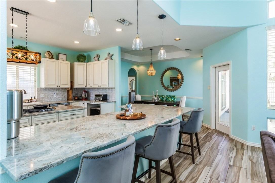 15649 Three Fathoms Bank Dr - Photo 2 of 14