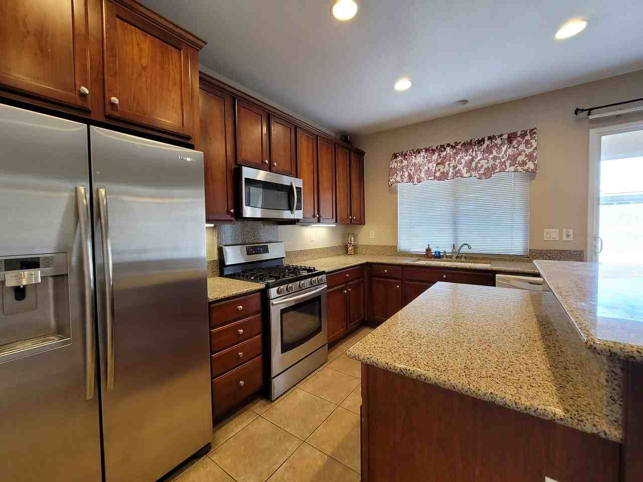 84476 Ruebens Way - Photo 2 of 25