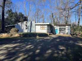 620 Laverne Pl - Photo 1 of 1