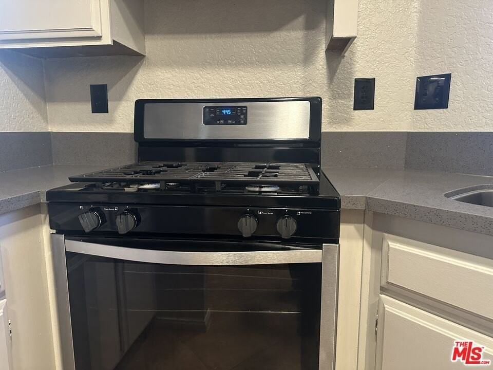 Willowcrest Ln - Photo 6 of 23