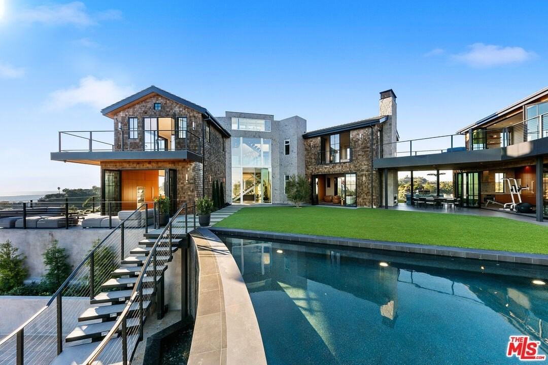 2020 Cyprean Dr - Photo 4 of 50