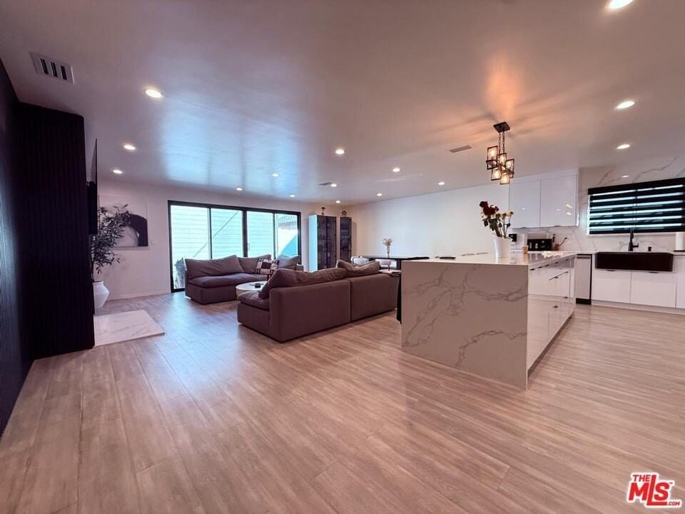 16047 Bryant St - Photo 2 of 24