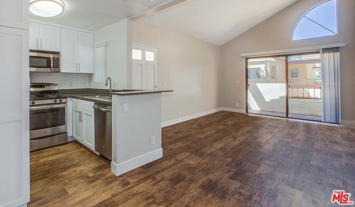 5952 Las Virgenes Rd Unit 55-701 #55-701 - Photo 4 of 8