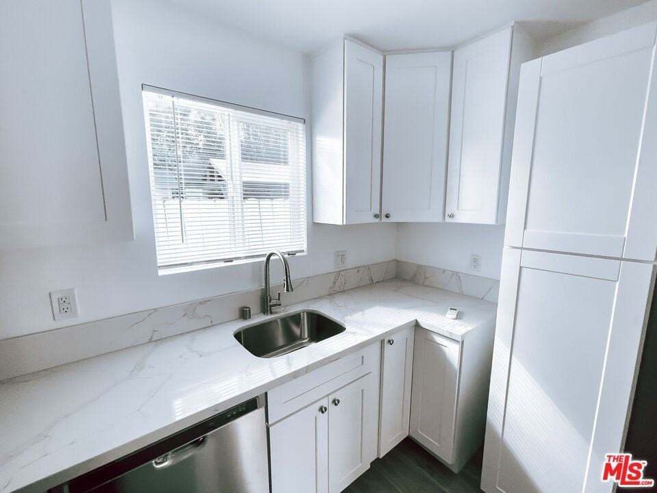 2450 W 60th St - Photo 3 of 16