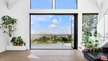 featured image of 2021 Davies Way