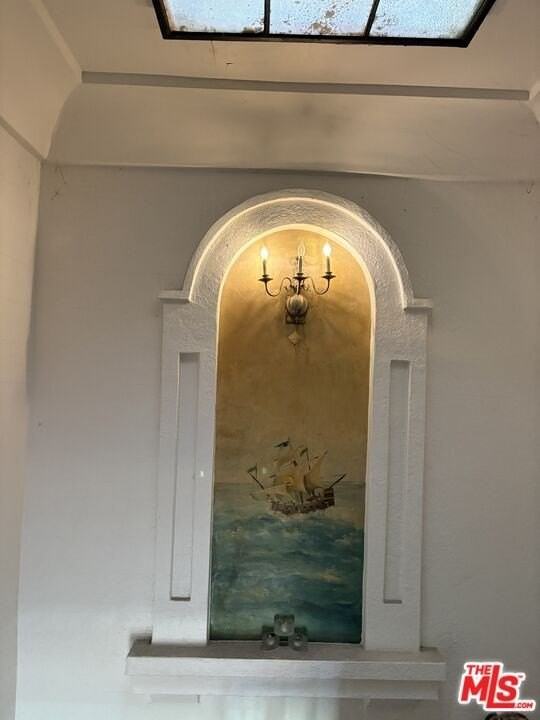 351 N Gardner St Unit 1/2 #1-2 - Photo 6 of 44