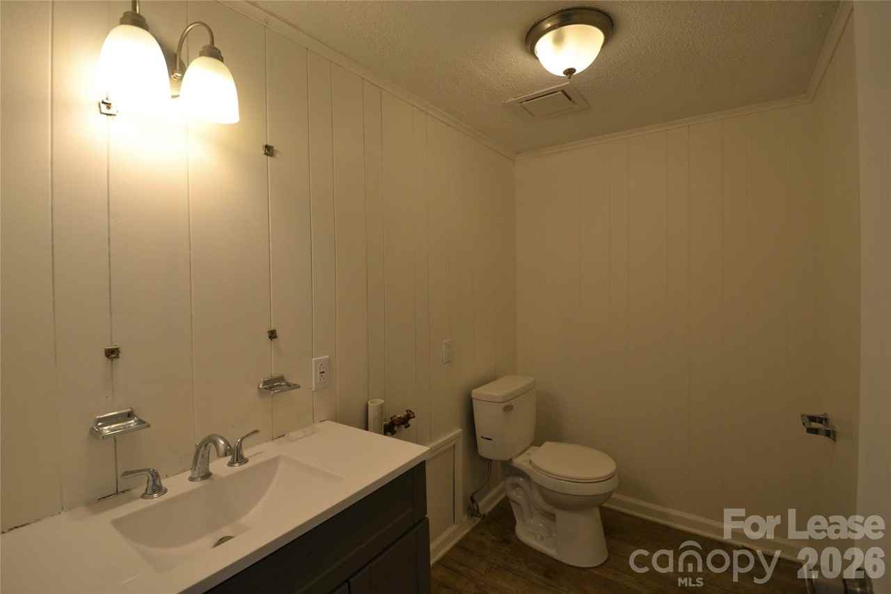 120 E Church St - Photo 4 of 20