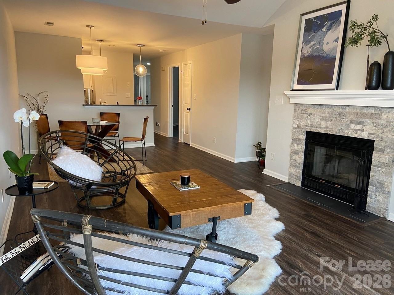 18711 Vineyard Point Ln - Photo 3 of 18