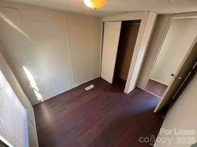 127 Dorchester Ln - Photo 7 of 10