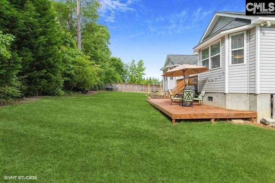 312 Settlers Trl - Photo 3 of 39