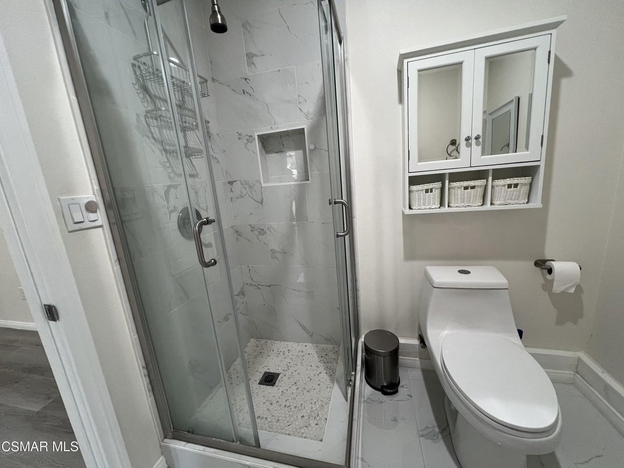 3587 Sweetwood St Unit B #B - Photo 3 of 11