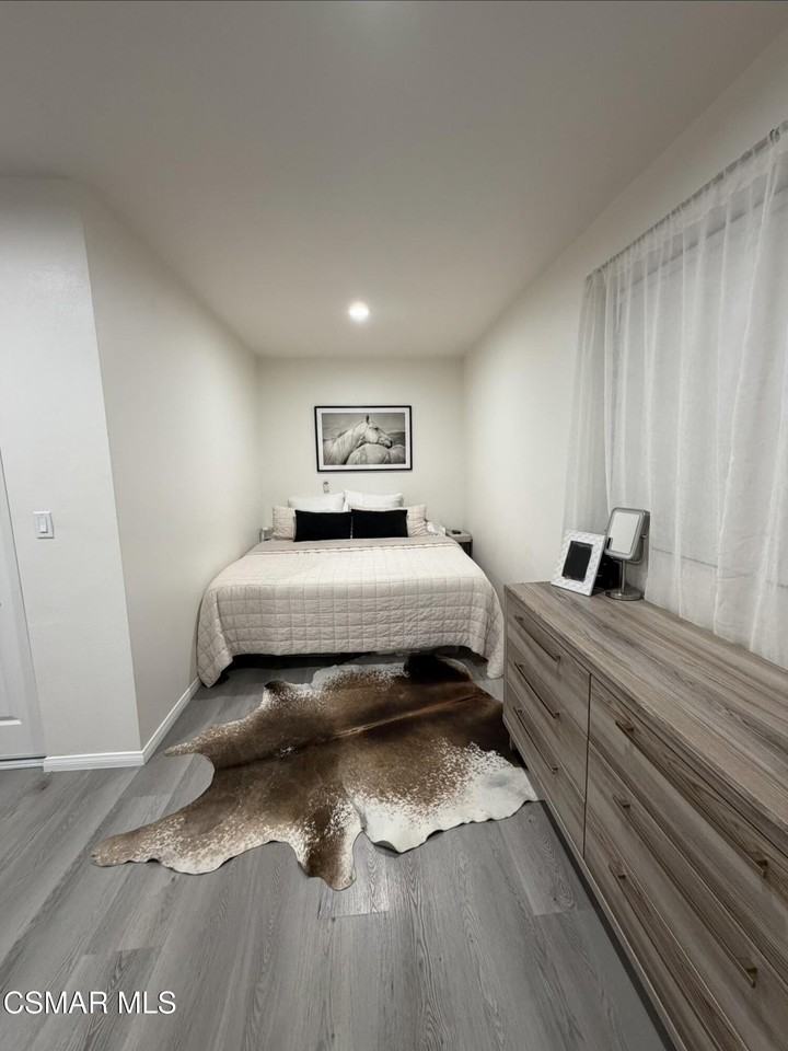 3587 Sweetwood St Unit B #B - Photo 6 of 11