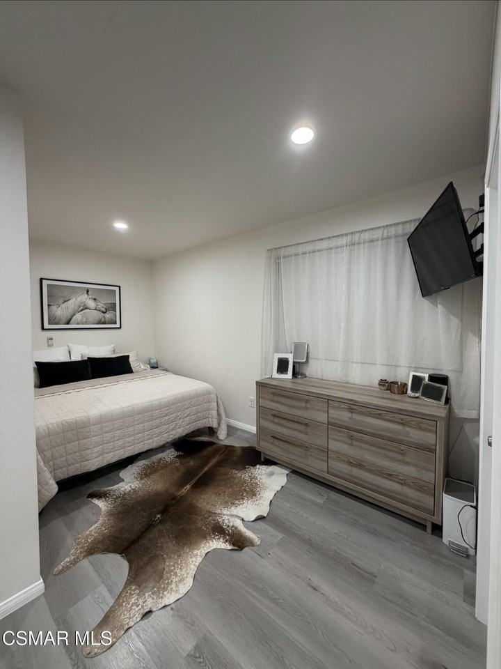 3587 Sweetwood St Unit B #B - Photo 7 of 11