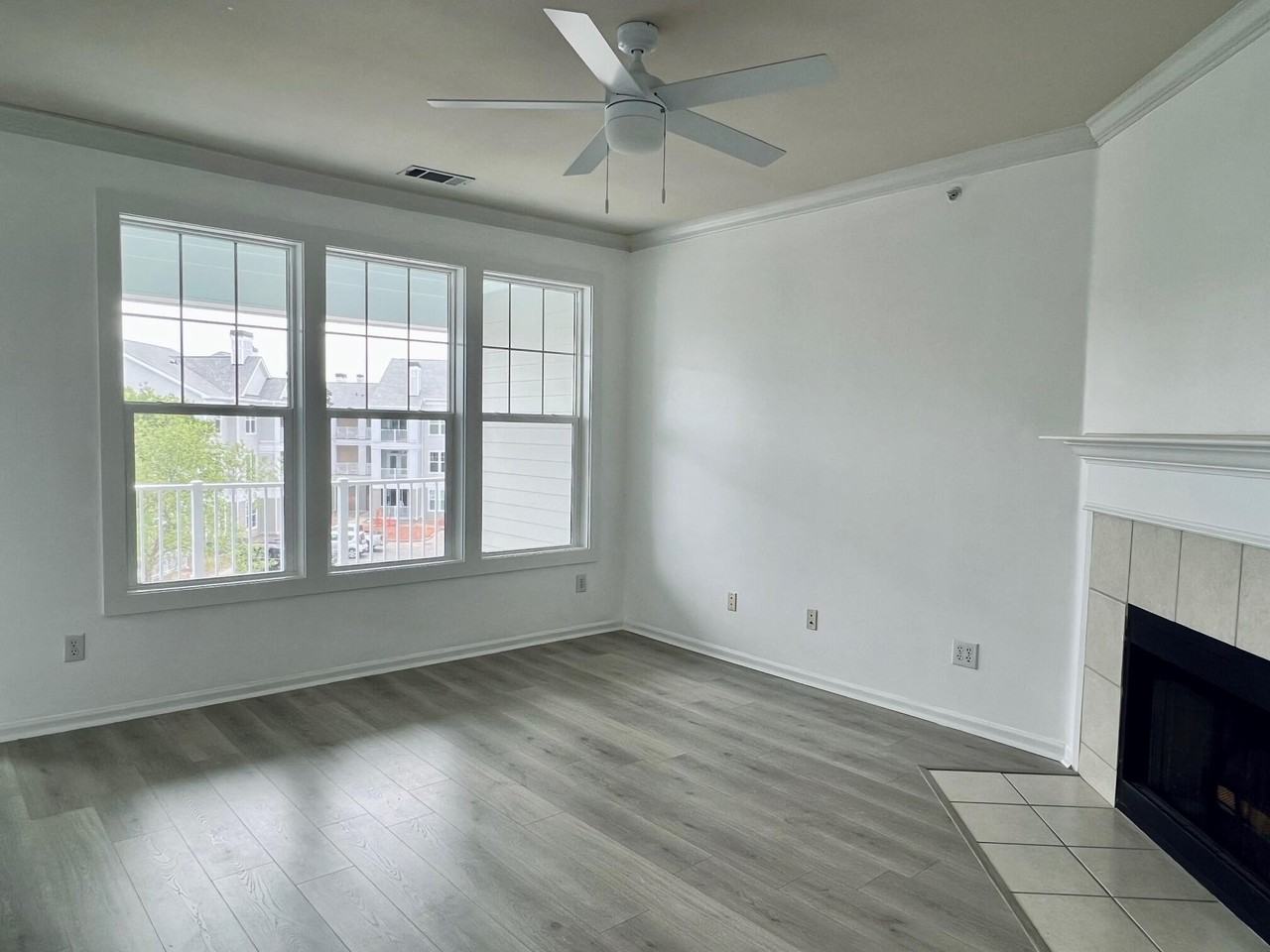 130 River Landing Dr Unit 10302 #10302 - Photo 6 of 34