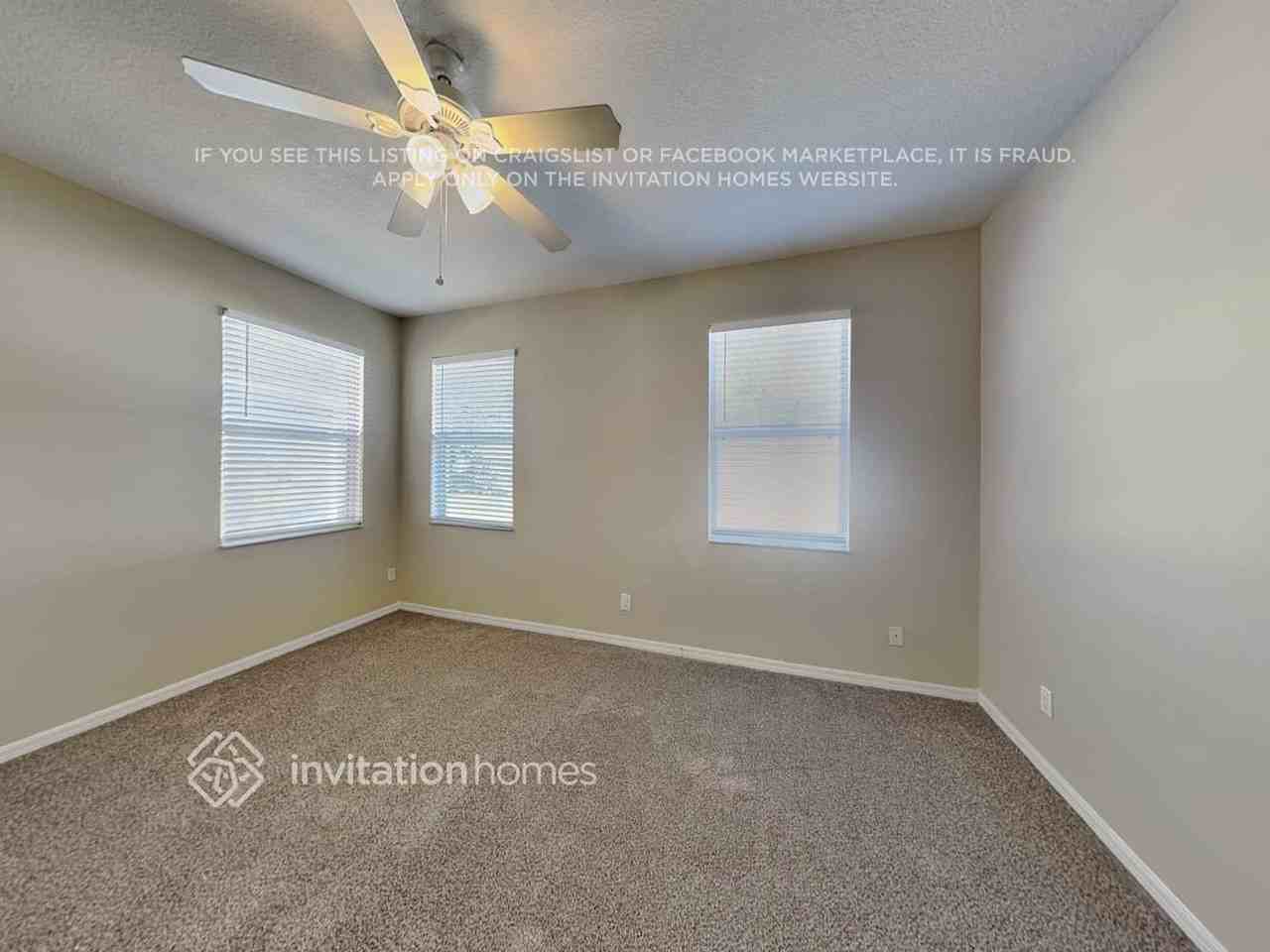 6606 Colonial Lake Dr - Photo 5 of 18