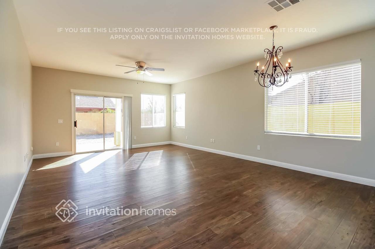 686 E Colt Ct - Photo 5 of 16