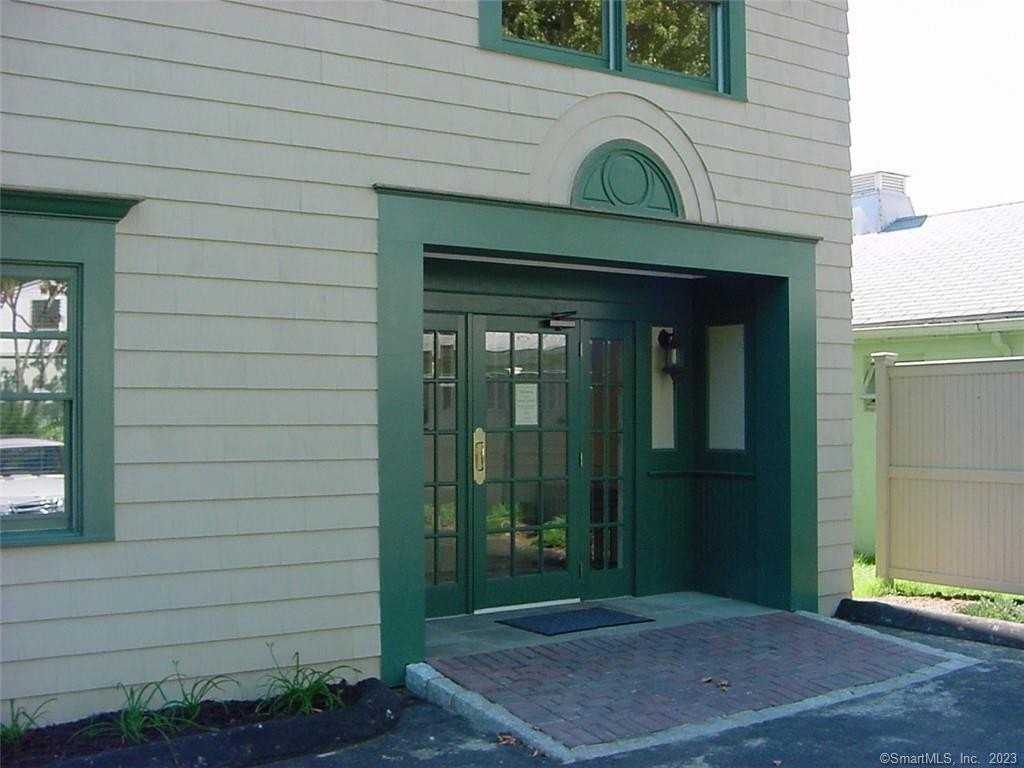 365 Westport Ave #2B - Photo 3 of 19