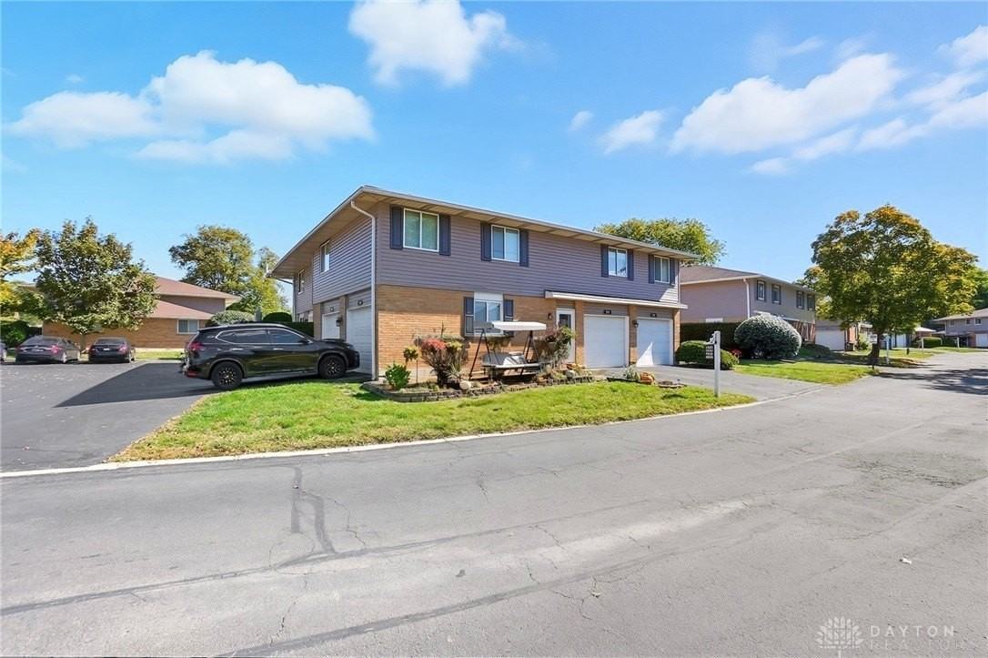 1644 Villa South Dr - Photo 2 of 22