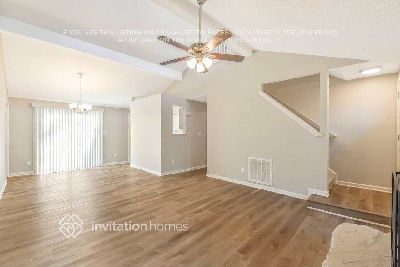 7924 Park Vista Cir - Photo 7 of 26