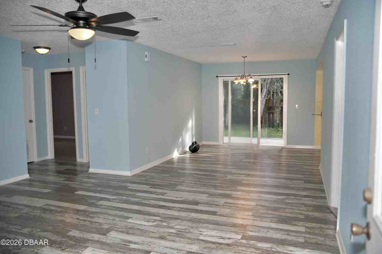 277 Galbraith Ave - Photo 6 of 15