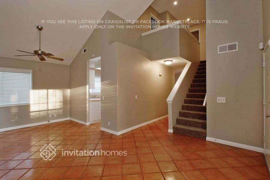 11890 Collingswood Dr - Photo 3 of 16