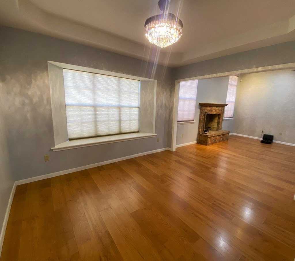 853 Encinal Dr - Photo 3 of 16