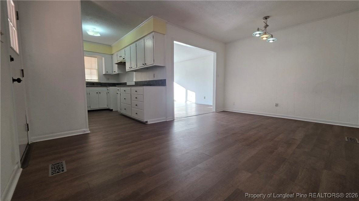 2808 Player Ave - Photo 7 of 45