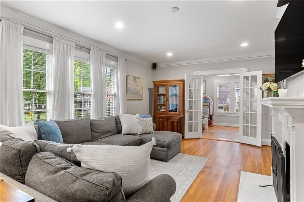 685 E Morningside Dr Ne - Photo 5 of 50