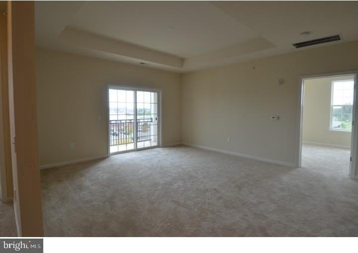 1447 Sierra Dr - Photo 4 of 14