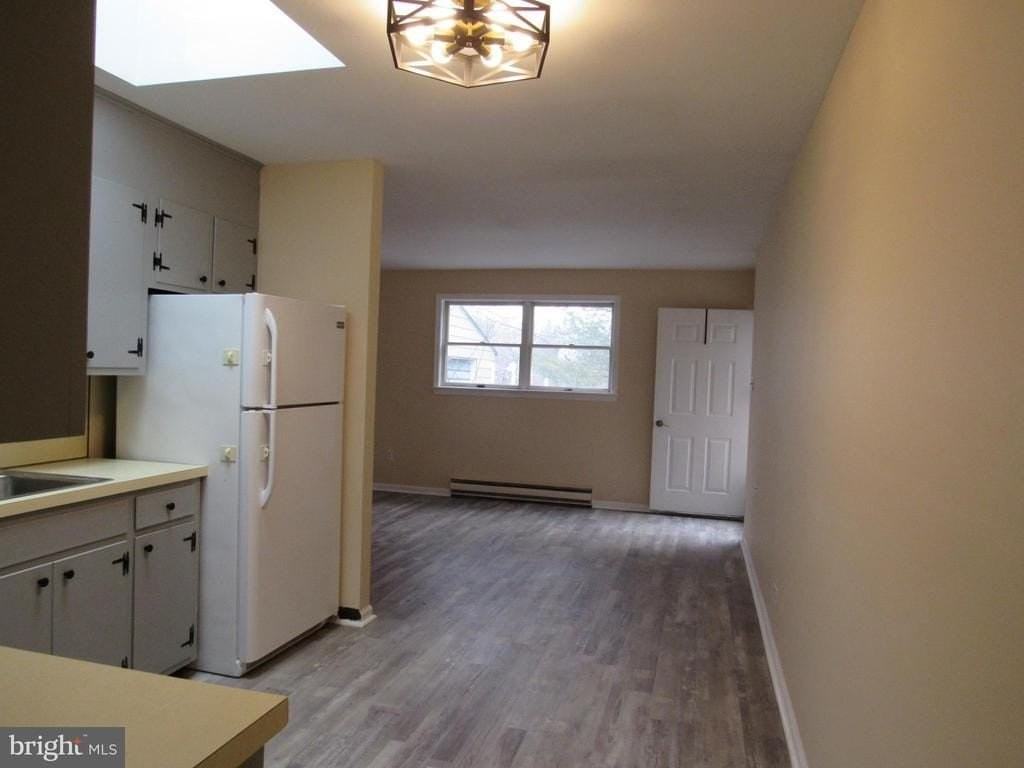 221 Sweinhart Rd - Photo 7 of 16