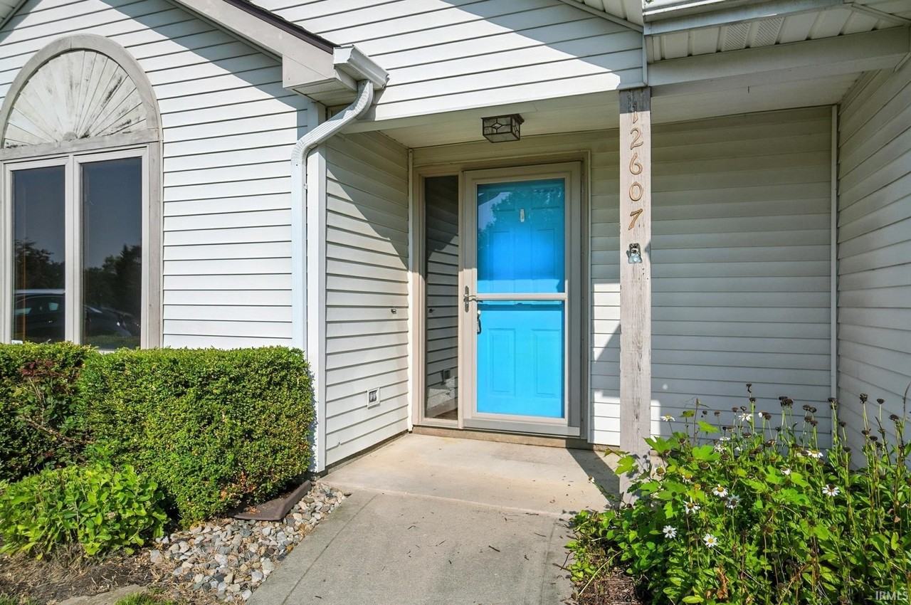 12607 Stoneboro Ct - Photo 2 of 29