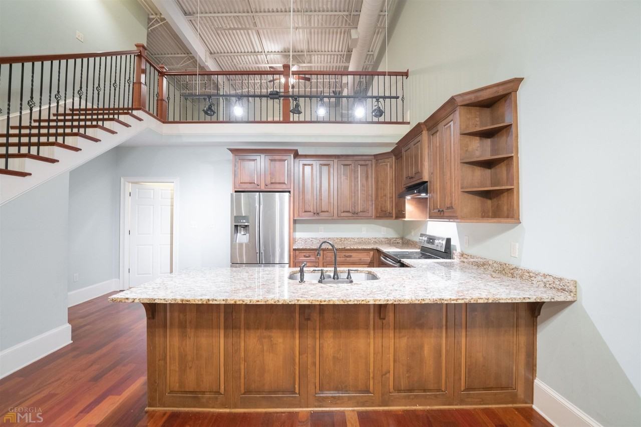 315 N Main St #800 - Photo 3 of 19