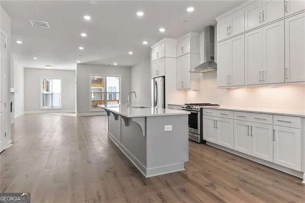 4317 Parkside Pl - Photo 2 of 6