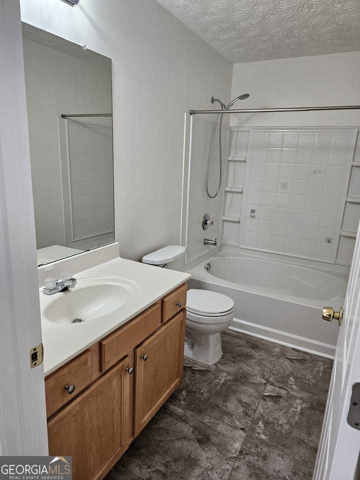 5935 Springfair Run - Photo 4 of 14